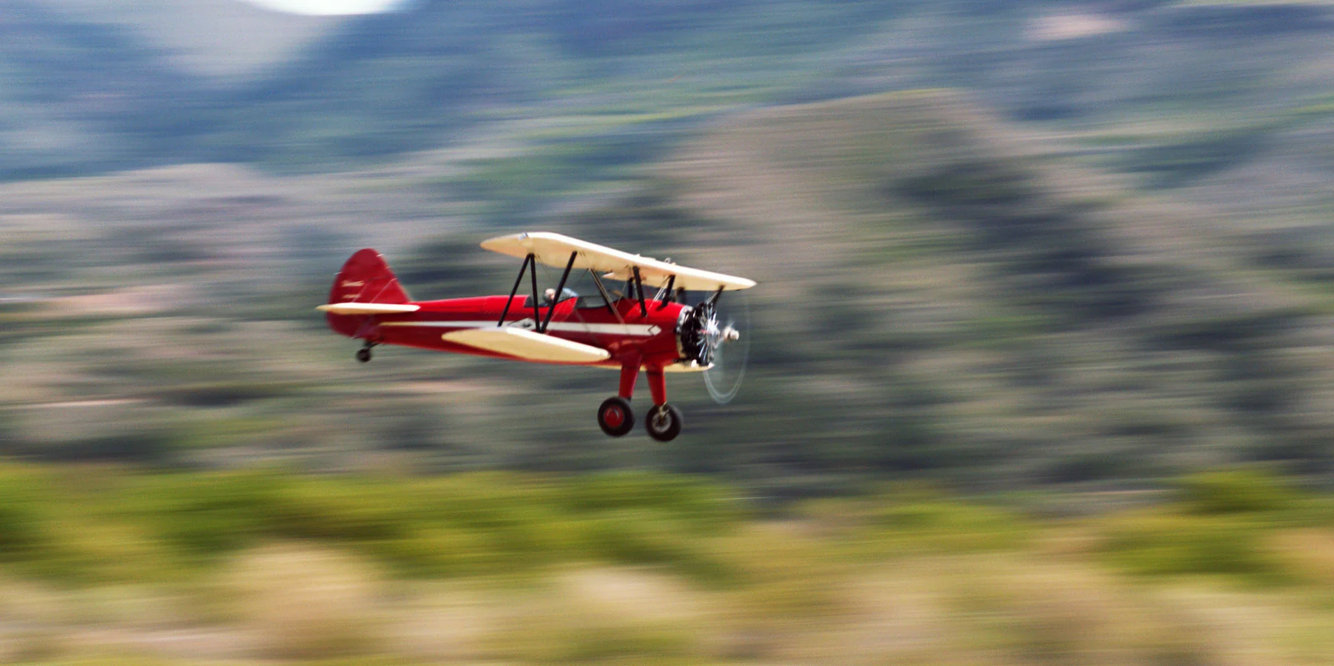 Aircraft flyby still